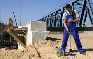 вимір щільності ґрунту